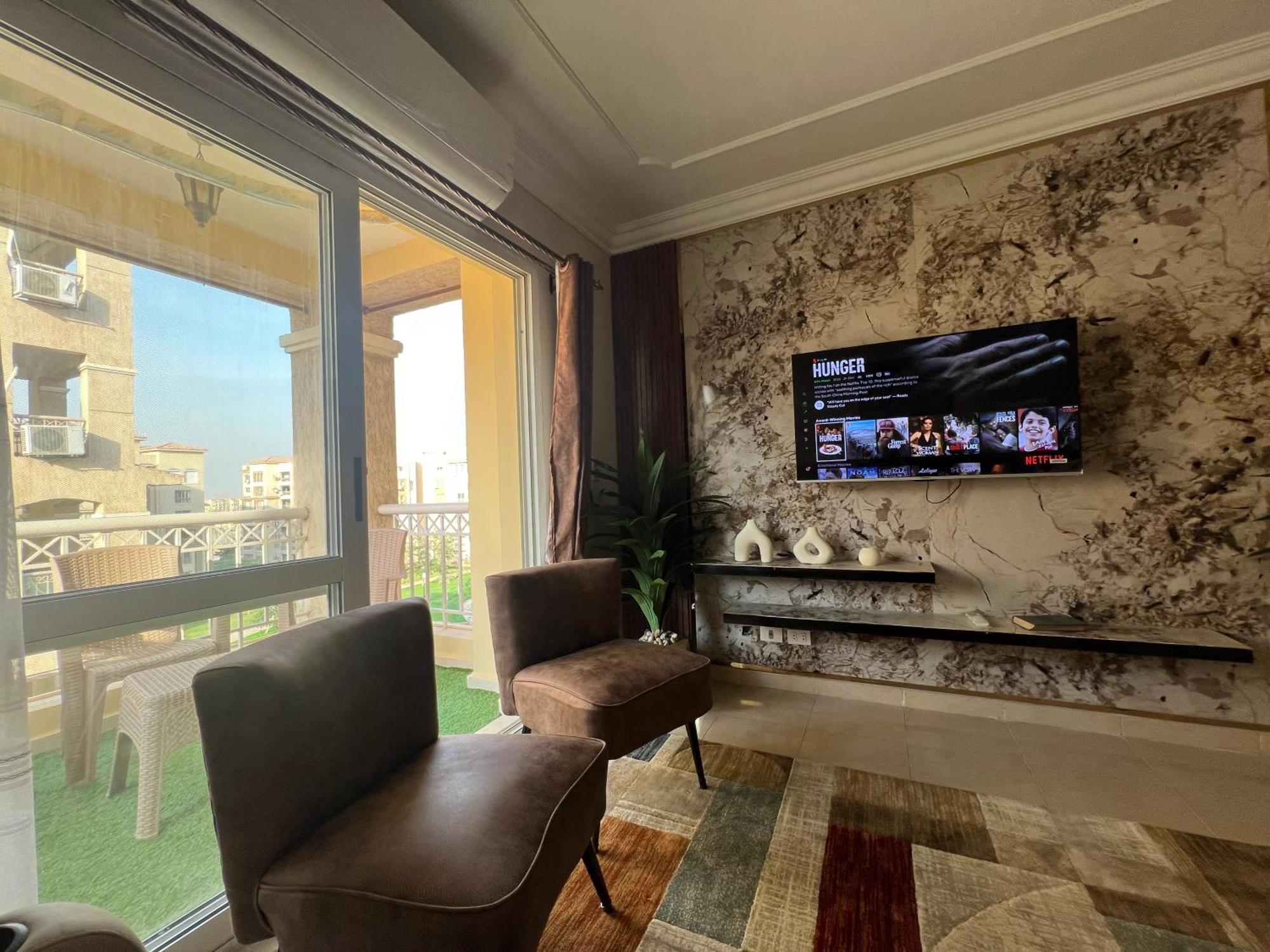 Luxurious Vip Apartment In Madinaty Furnished With High End Hotel Furniture Exterior foto